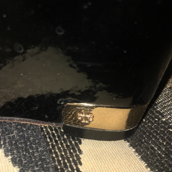 SOLD - Authentic Tory Burch Black Wedge (Pumps) - Picture 11 of 16